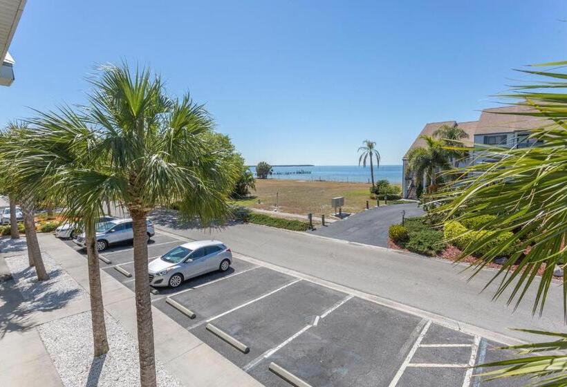 فندق Tampa Bay, Beach Step Away, Wifi, Free Parking,pools, Jacuzzi