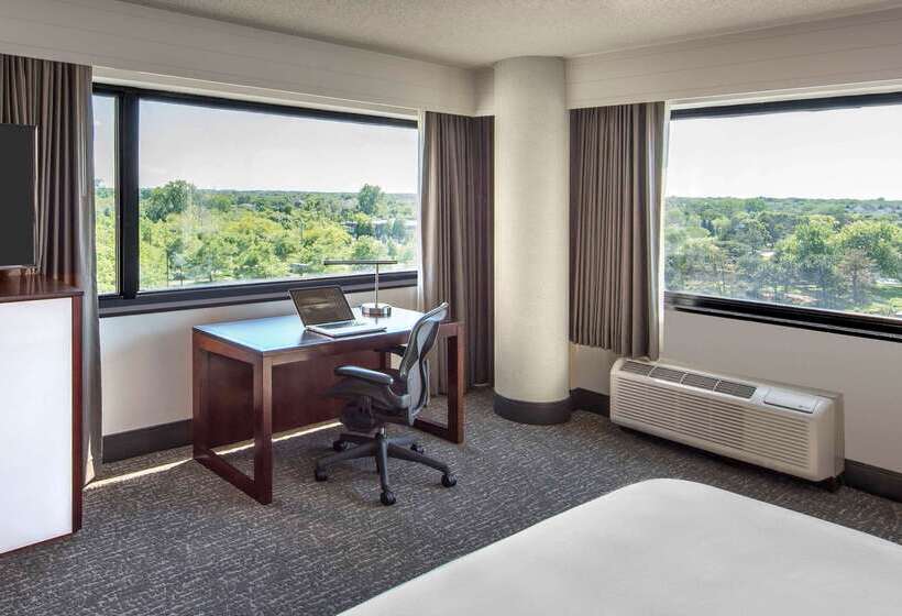 ホテル Doubletree By Hilton Chicago Schaumburg