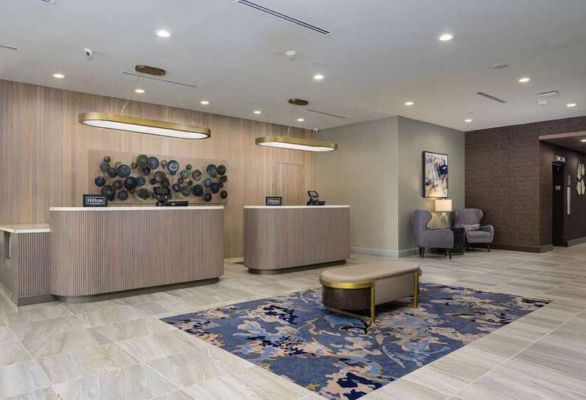 هتل Doubletree By Hilton Raleigh Midtown, Nc