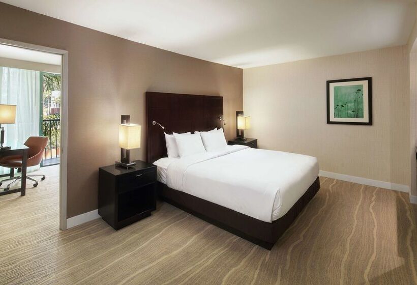 Doubletree By Hilton San Diego   Hotel Circle