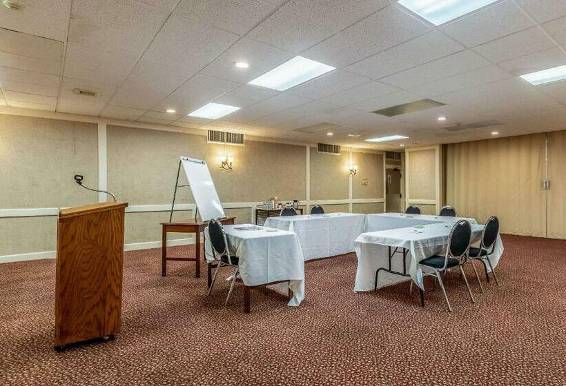 فندق Econo Lodge