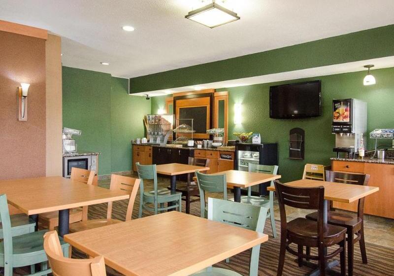 호텔 Econo Lodge At Wanamaker