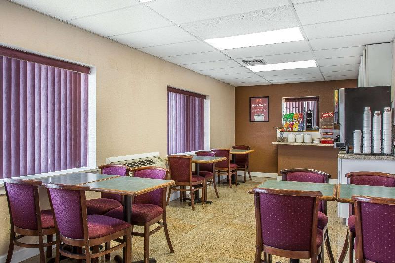 酒店 Econo Lodge Cranston Providence
