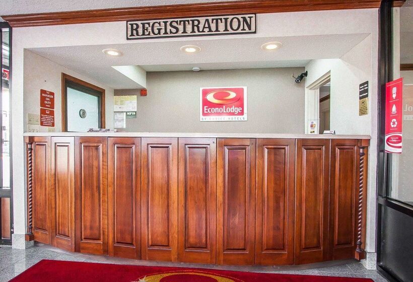 فندق Econo Lodge