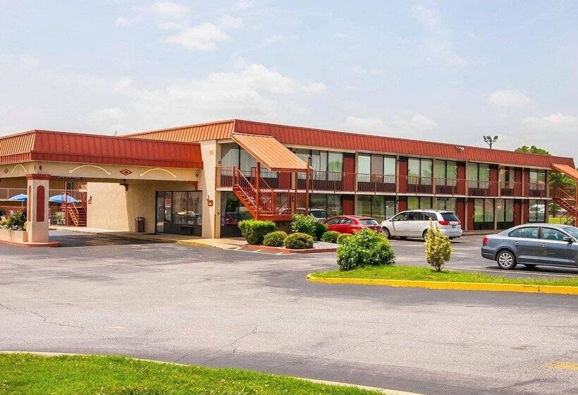 فندق Econo Lodge