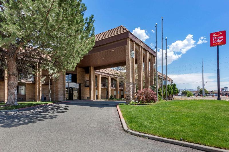 בית מלון כפרי Econo Lodge Inn And Suites Sandy