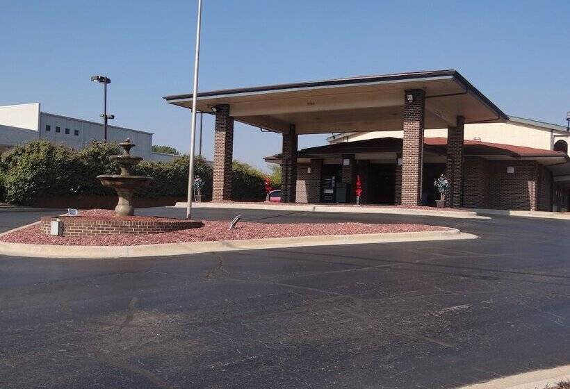 ホテル Econo Lodge Inn & Suites University