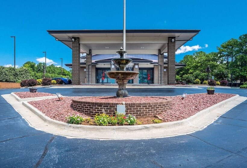 ホテル Econo Lodge Inn & Suites University