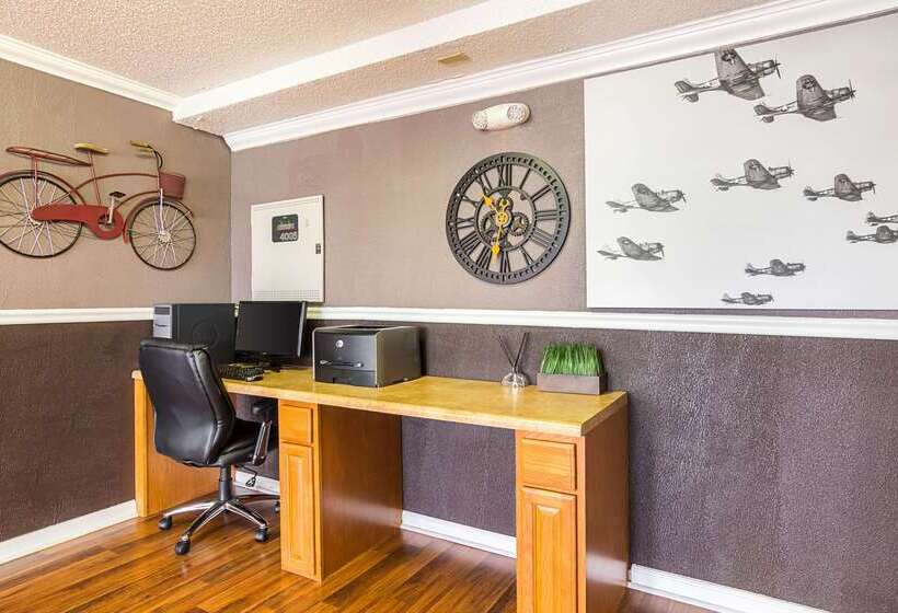 فندق Econo Lodge Jacksonville Near Little Rock Air Force Base