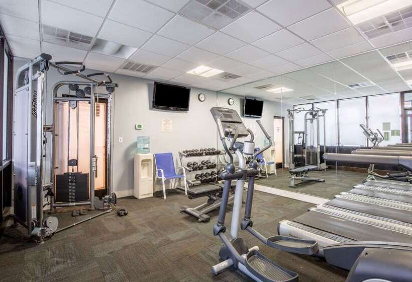 酒店 Econo Lodge Naval Station Norfolk