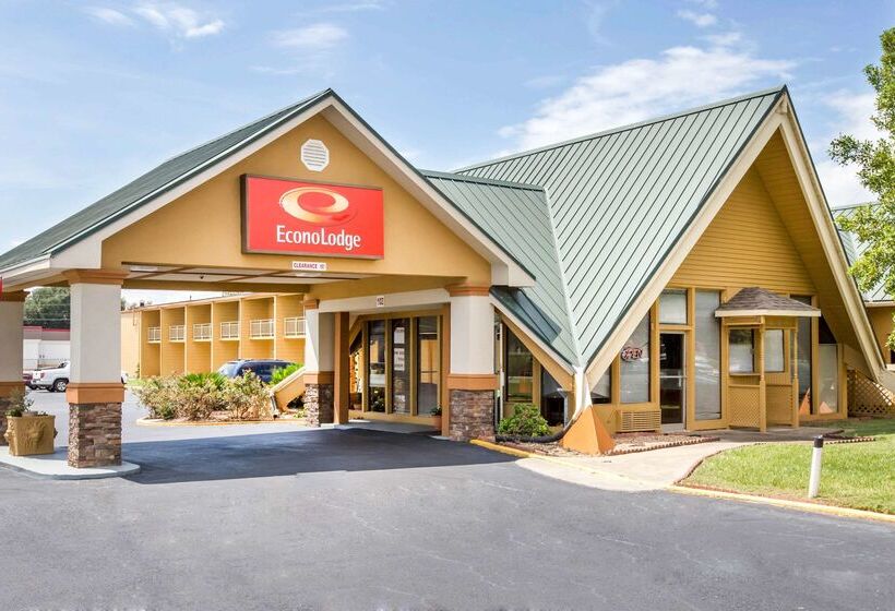 فندق Econo Lodge   Perry National Fair Ground Area