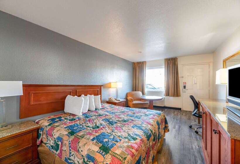 فندق Econo Lodge Phoenix North I17