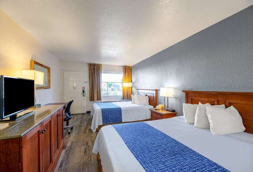 فندق Econo Lodge Phoenix North I17