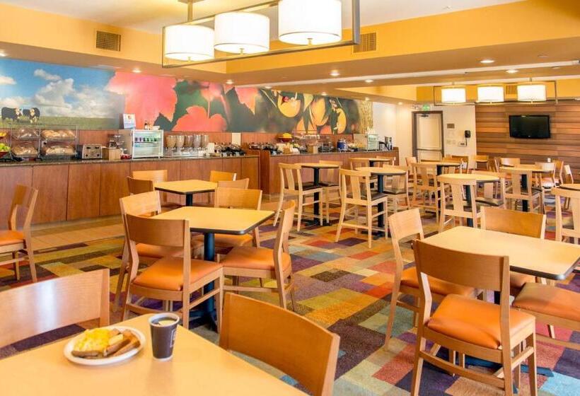 ホテル Fairfield Inn Anaheim Hills Orange County