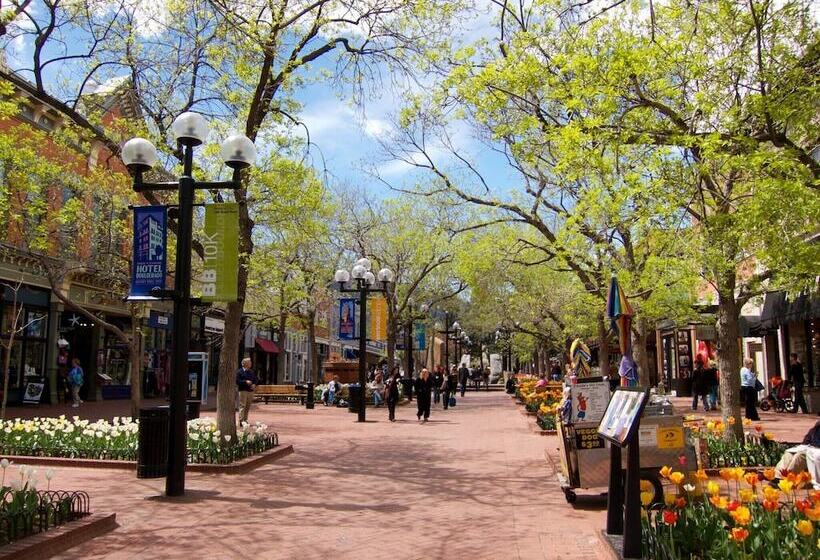 فندق Fairfield Inn & Suites Boulder