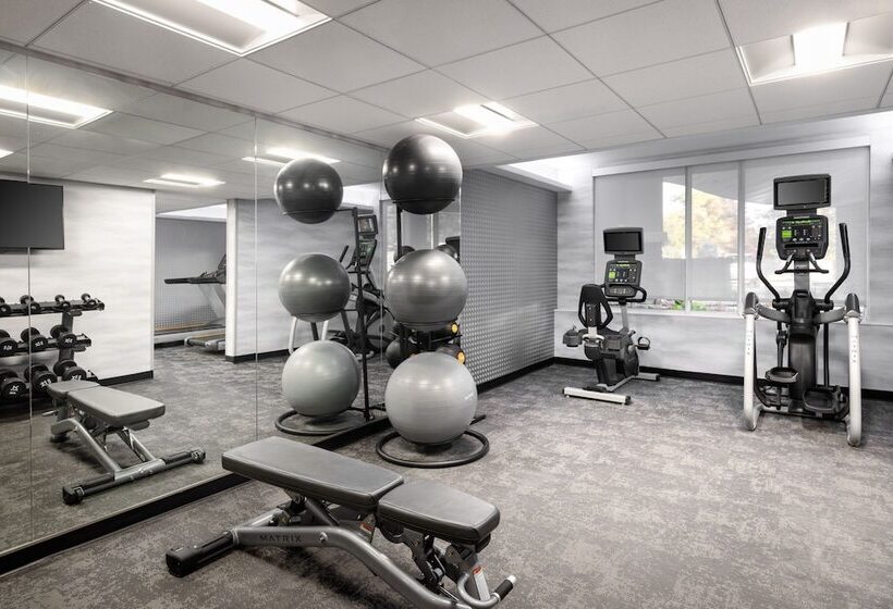 فندق Fairfield Inn & Suites Boulder