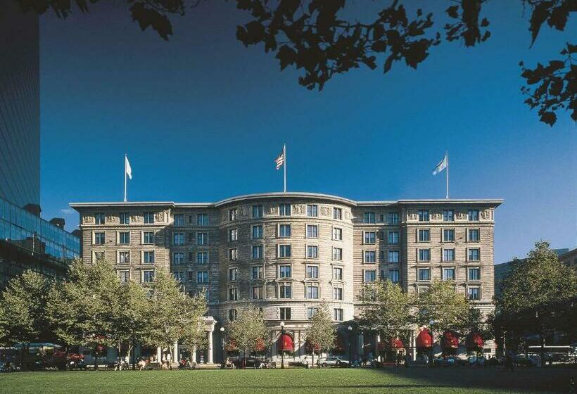 هتل Fairmont Copley Plaza