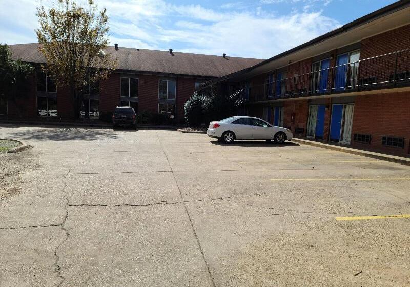 هتل Fairview Inn & Suite