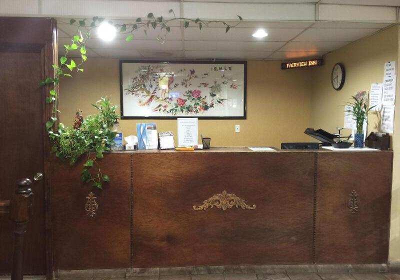 فندق Fairview Inn & Suite