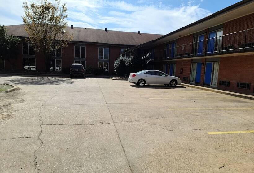 هتل Fairview Inn & Suite