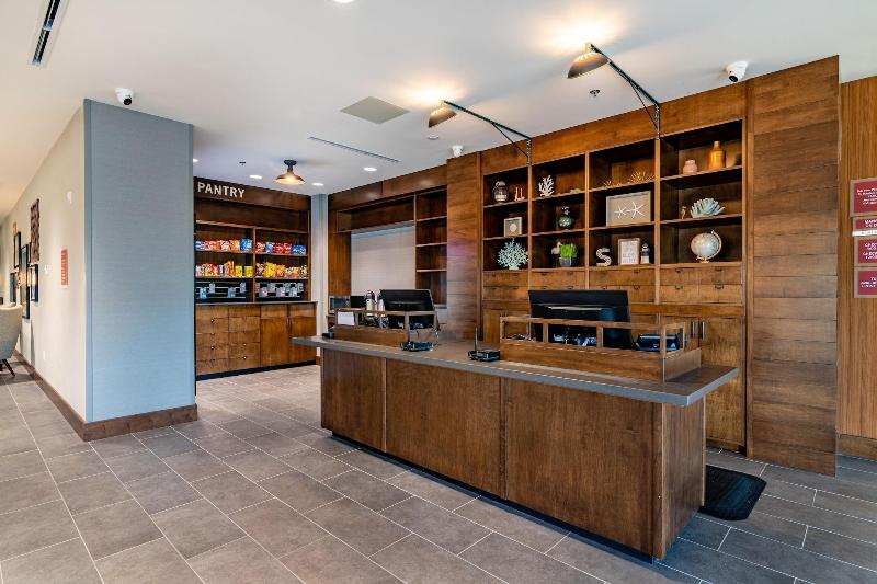 ホテル Four Points By Sheraton Brunswick