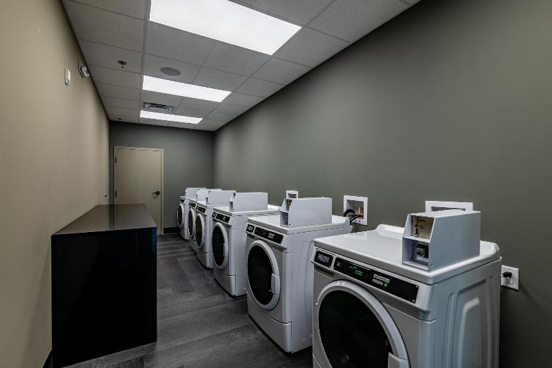 ホテル Four Points By Sheraton Brunswick