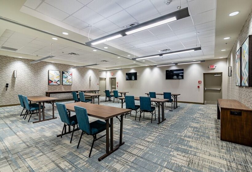 ホテル Four Points By Sheraton Brunswick