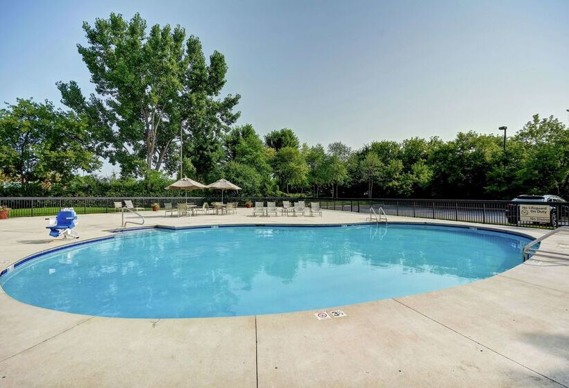 فندق Hampton Inn Chicago   Gurnee