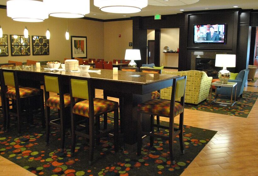 Отель Hampton Inn Evansville/airport