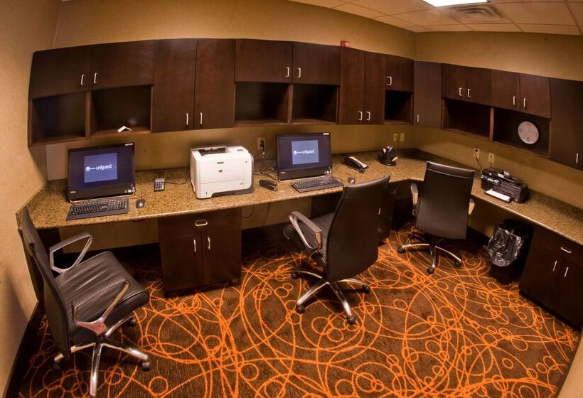 Отель Hampton Inn Evansville/airport