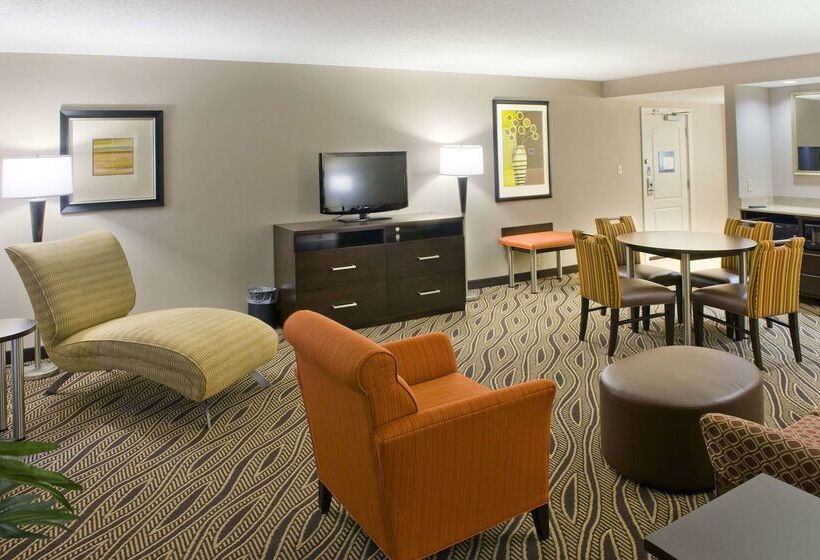 Отель Hampton Inn Evansville/airport