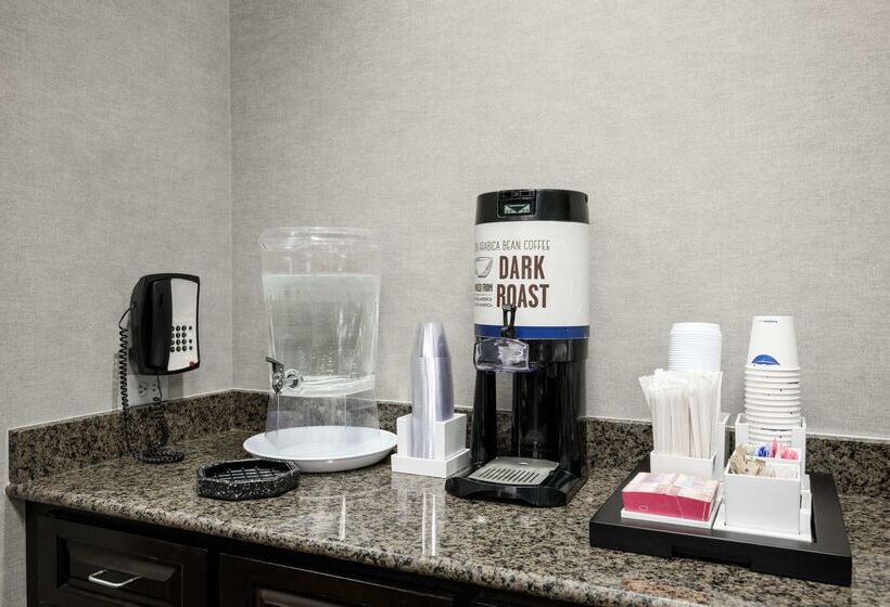 호텔 Hampton Inn Evansville/airport