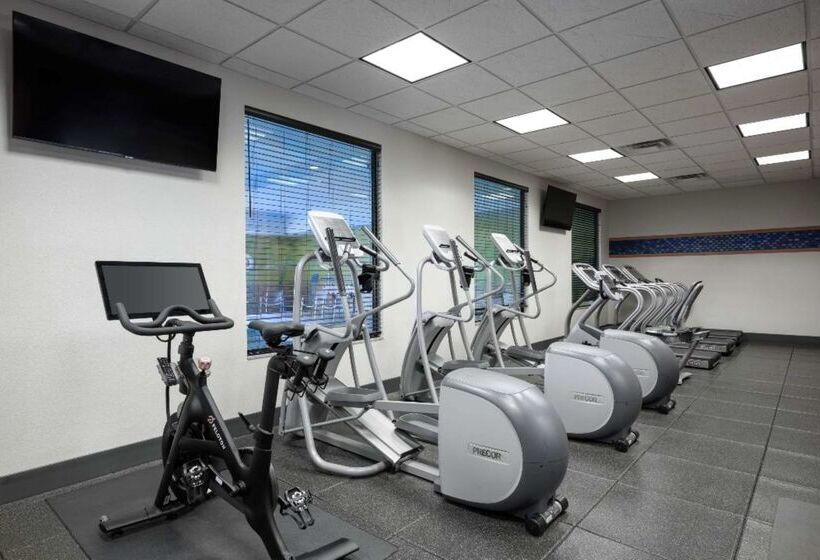 Отель Hampton Inn Evansville/airport