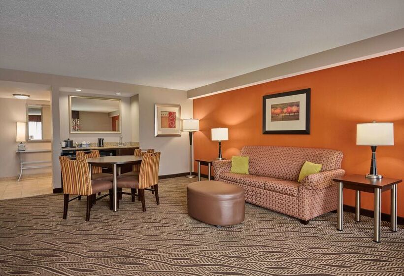 Отель Hampton Inn Evansville/airport