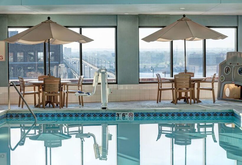 فندق Hampton Inn St. Louisdowntown