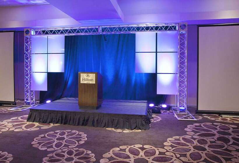 فندق Hilton Concord