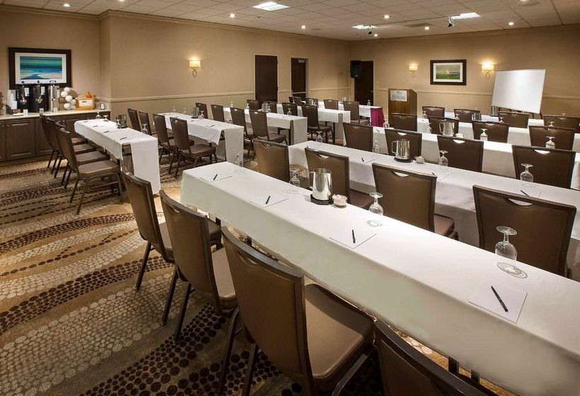 فندق Hilton Concord