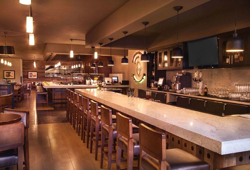 فندق Hilton Concord