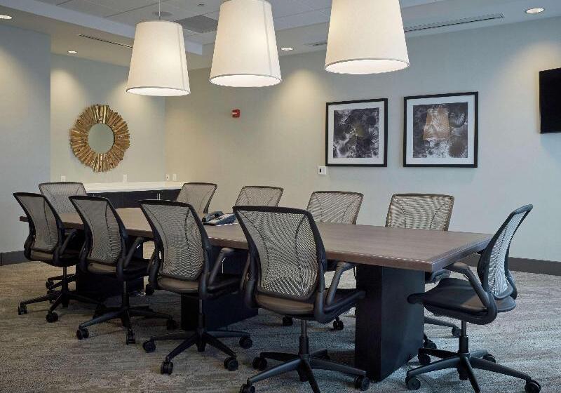 호텔 Hilton Garden Inn Corning Downtown