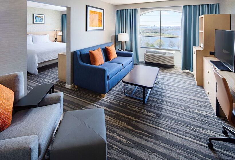 בית מלון כפרי Hilton Garden Inn Providence