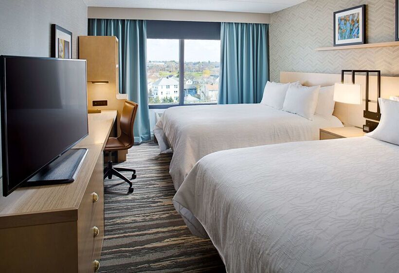 בית מלון כפרי Hilton Garden Inn Providence