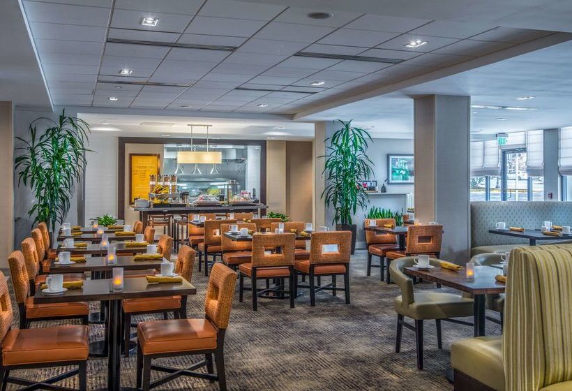 Отель Hilton Garden Inn Reagan National Airport