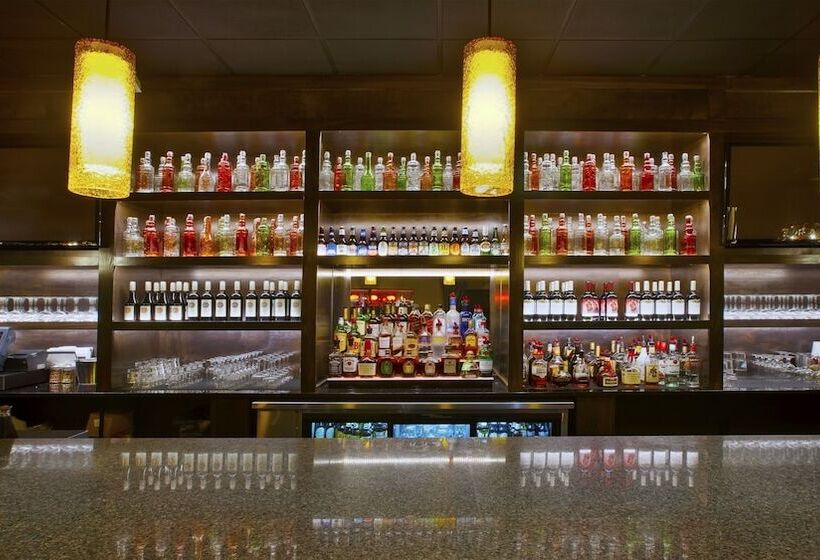 فندق Holiday Inn Cleveland Northeast   Mentor, An Ihg