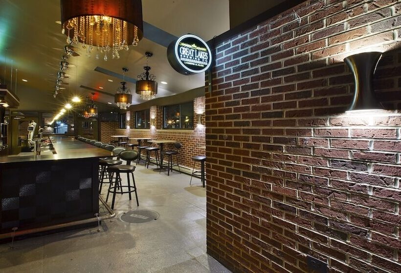 فندق Holiday Inn Cleveland Northeast   Mentor, An Ihg