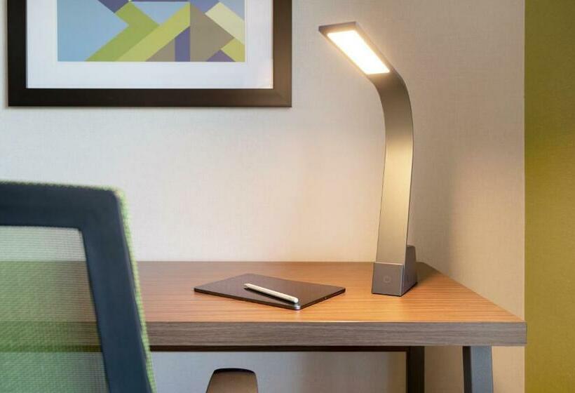 فندق Holiday Inn Express   Plattsburgh, An Ihg
