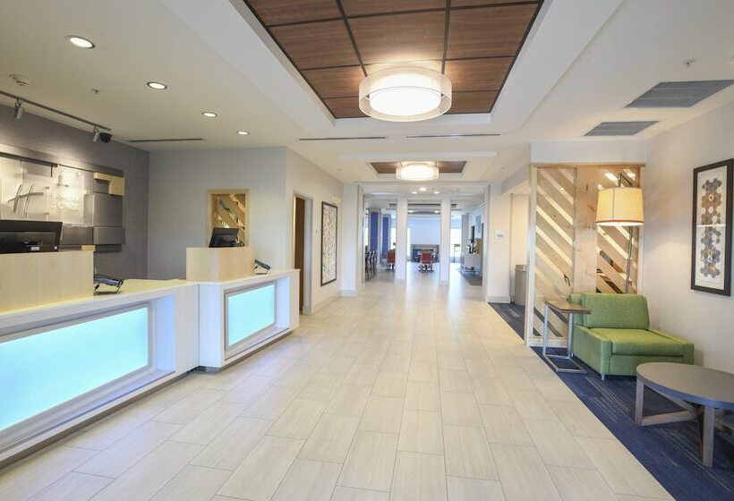 Holiday Inn Express Hotel & Suites Richwood Cincinnati South, An Ihg