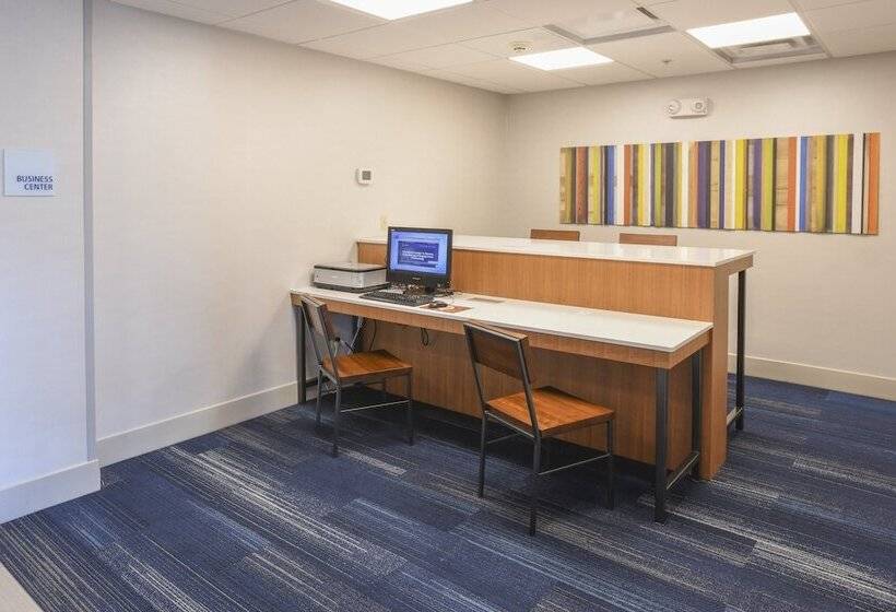 Holiday Inn Express Hotel & Suites Richwood   Cincinnati South, An Ihg