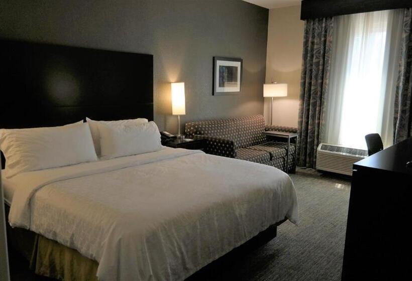 فندق Holiday Inn Express Fredericksburg Southpoint, An Ihg