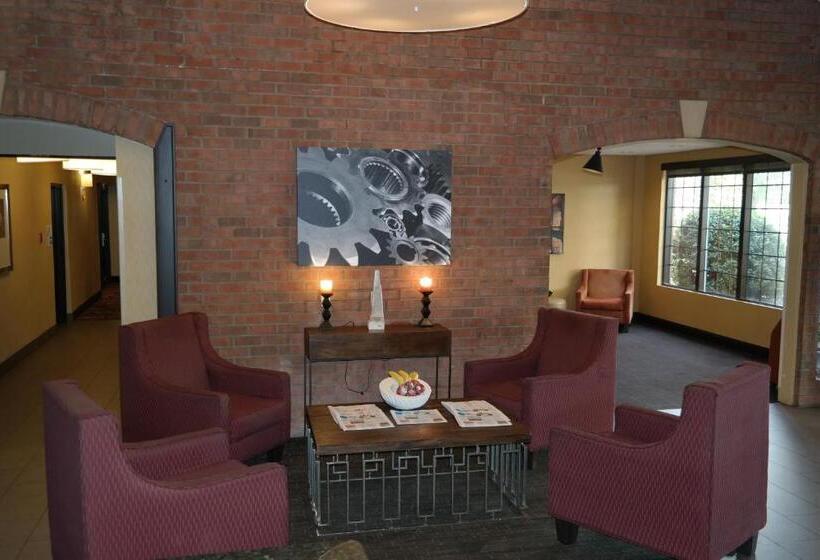 Отель Holiday Inn Express Fredericksburg   Southpoint, An Ihg