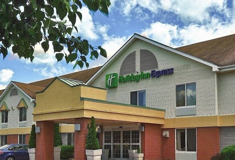 Отель Holiday Inn Express Keene, An Ihg